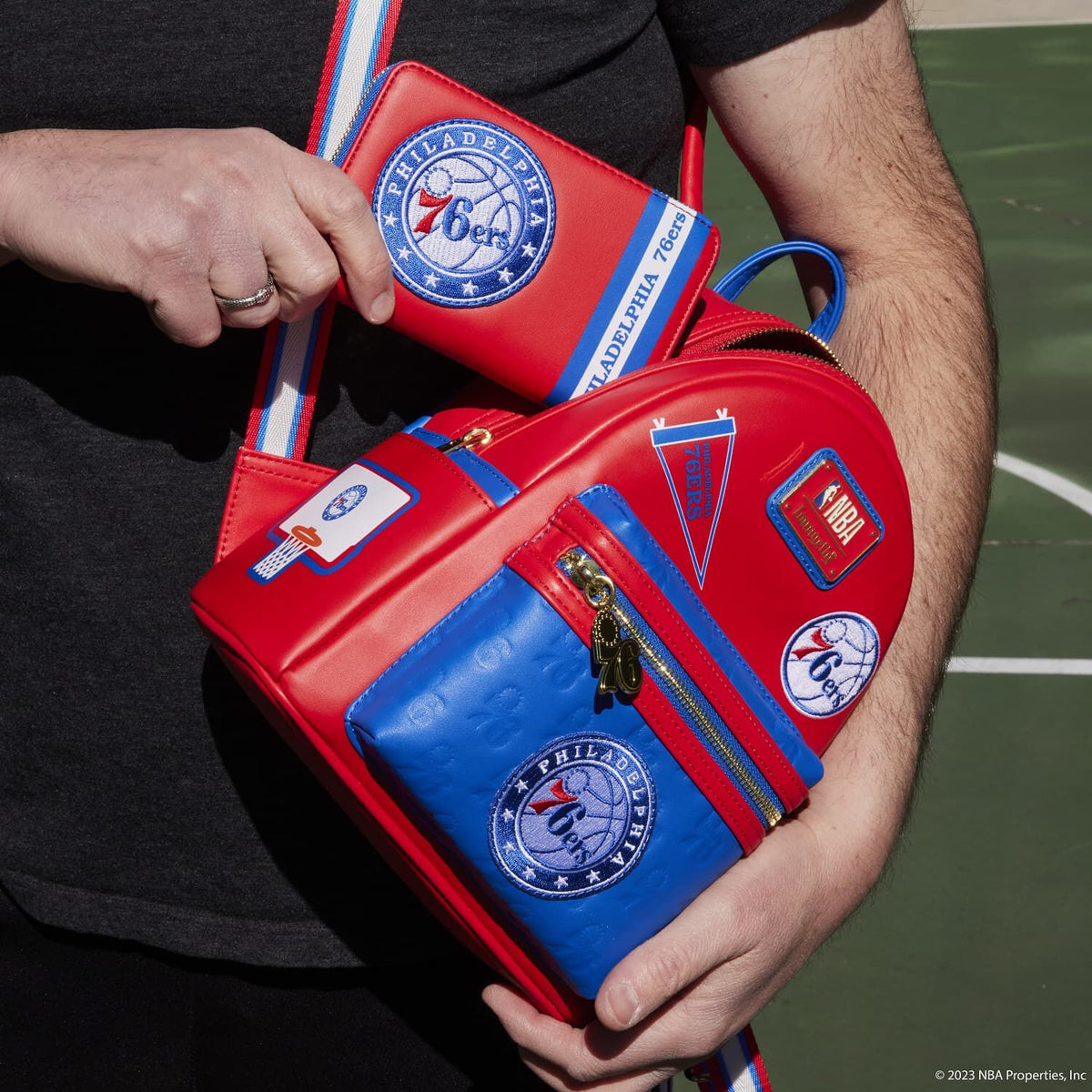 NBA Philadelphia 76ers Patch Icons Zip Around Wallet - US 1904
